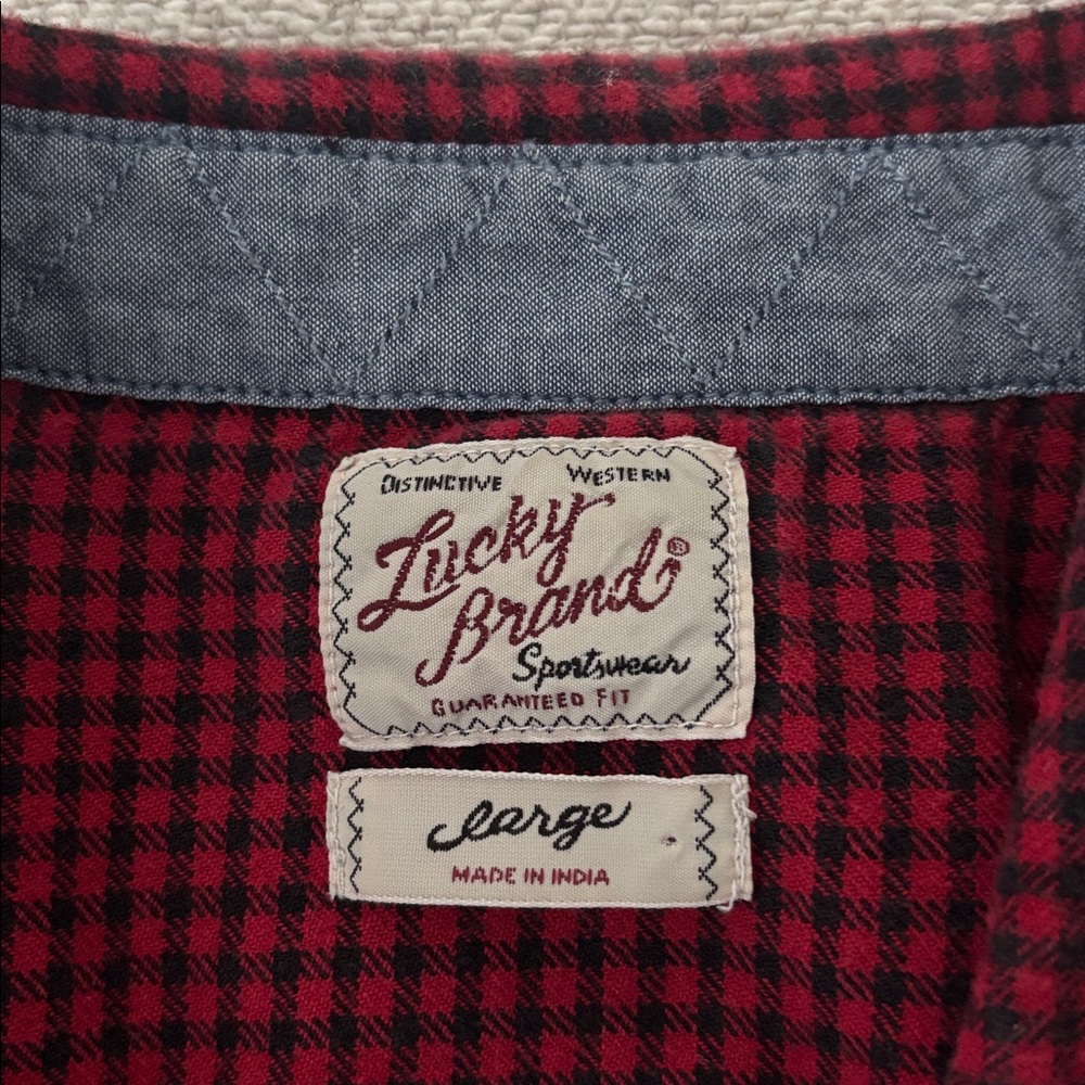 Lucky Brand Long Sleeve Red Black Plaid Flannel Button Down Shirt Size Large - Picture 3 of 8